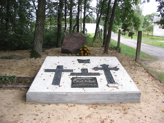 Denkmal auf dem Friedhog Grnewald